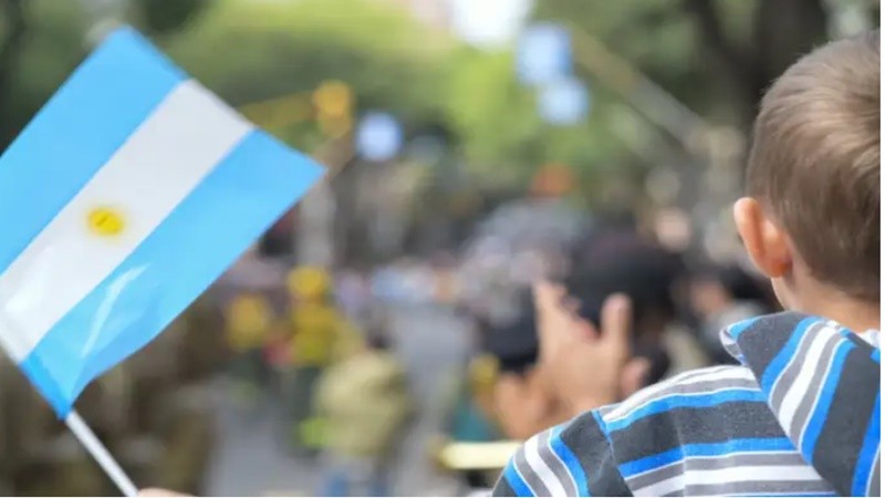 Paraná presentó su agenda por el 25 de Mayo