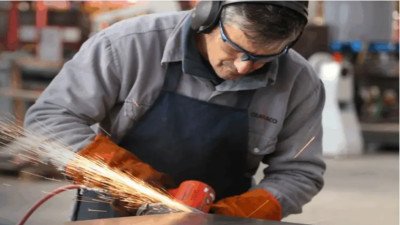 Se celebra el Día del Trabajador Metalúrgico