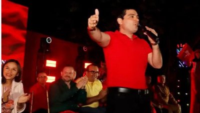 Un candidato paraguayo prometió 24 horas de moteles gratis si gana por más de 10.000 votos