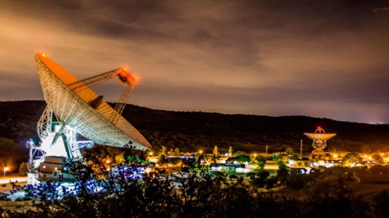 Detectaron por primera vez señales de radio de un exoplaneta situado a 63 años luz de la Tierra