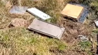 Malvinas: encontraron placas y homenajes vandalizados fuera del Cementerio de Darwin